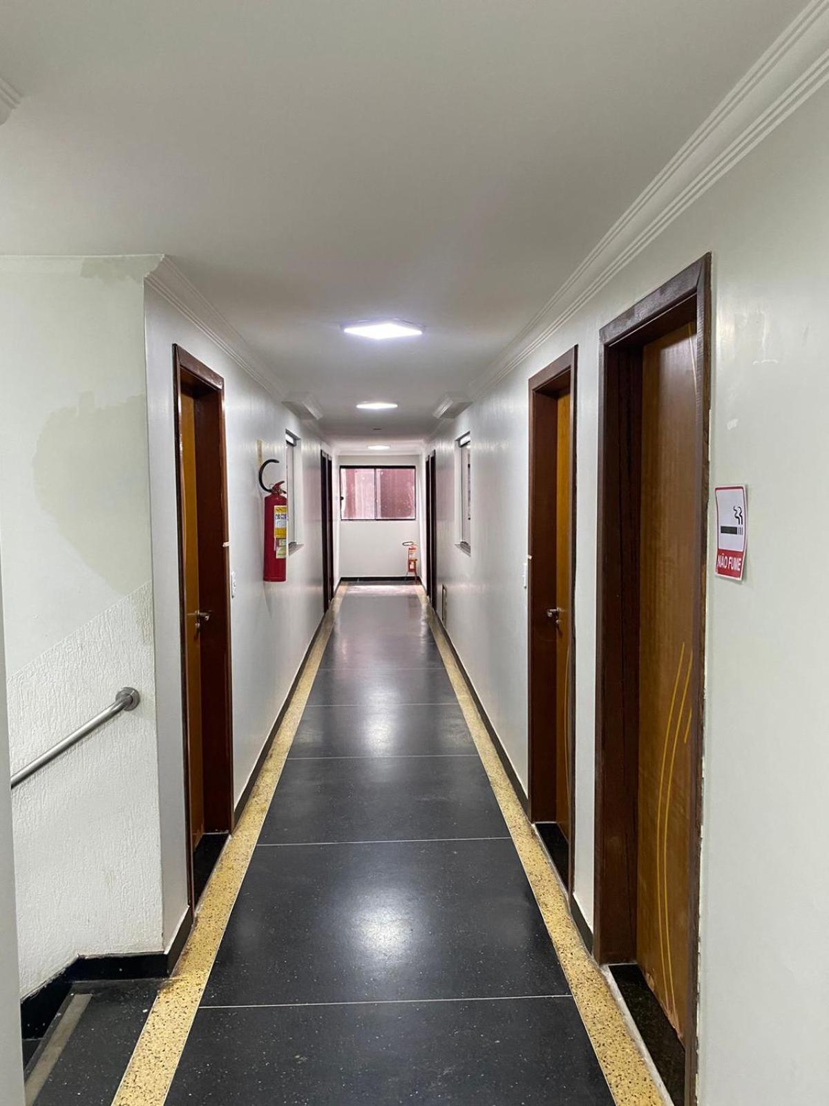 Nasser Hotel Aeroporto Núcleo Bandeirante エクステリア 写真